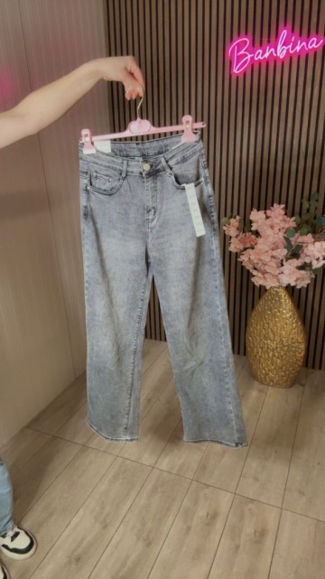 09cb8f70 adb6 42a0 a4c8 c52f31875d43