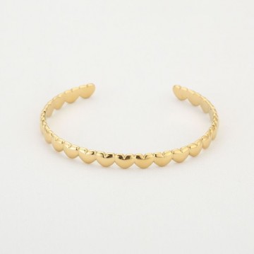 100e85f1 ac0a 47d0 9275 af4c26c15849