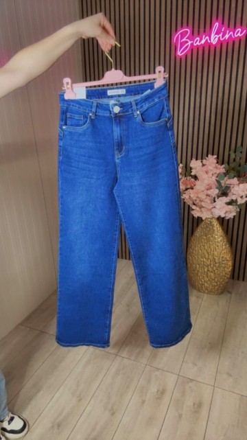 4672d4e1 4640 447d bd34 c96d8dd8ac11