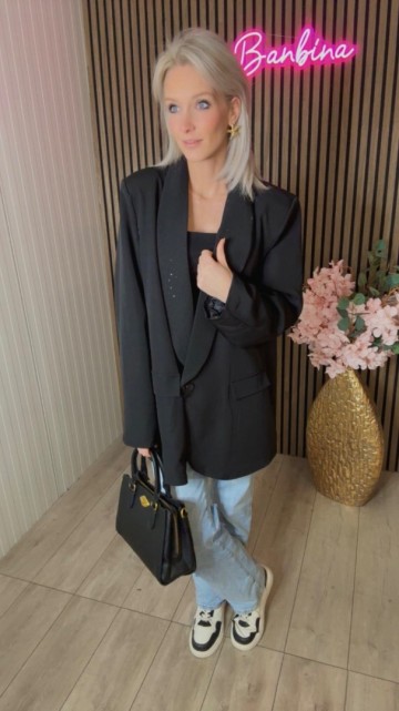 4a62688e fd3a 4859 a8b3 214f733db8aa