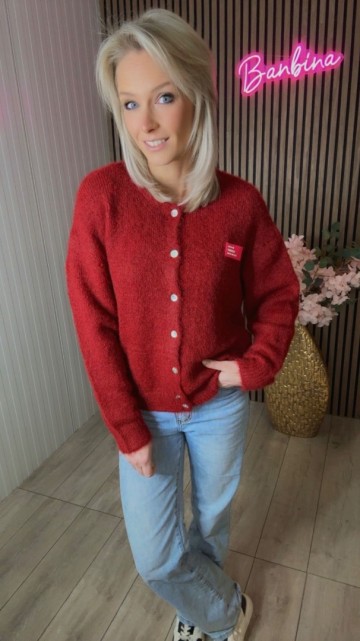 4d69a9b3 f179 4654 8814 31c6e453a931