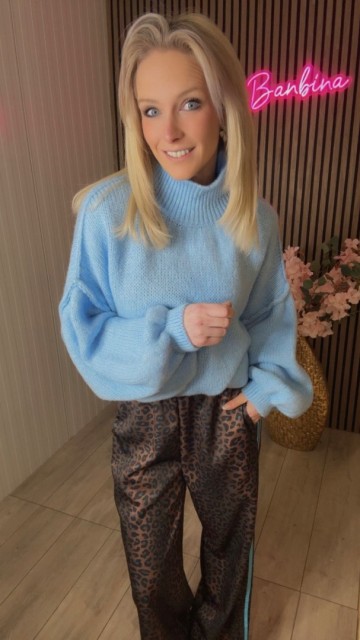 52072335 e3bf 4c27 a2a8 61d36255911c