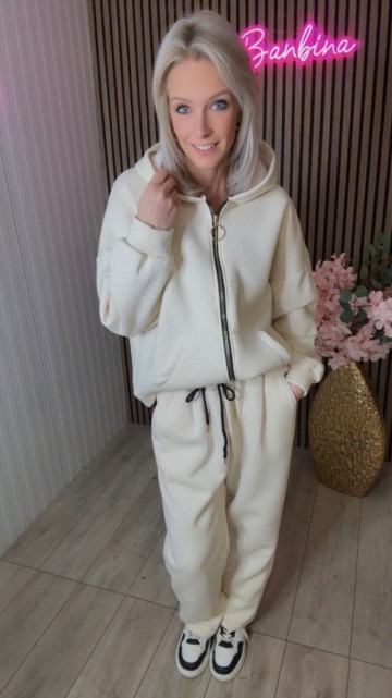 74b18504 d5a0 482f 8995 f994c8f79365