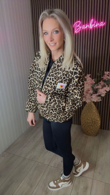 7f6c32d3 05d4 4454 8b48 26ecb9a02224