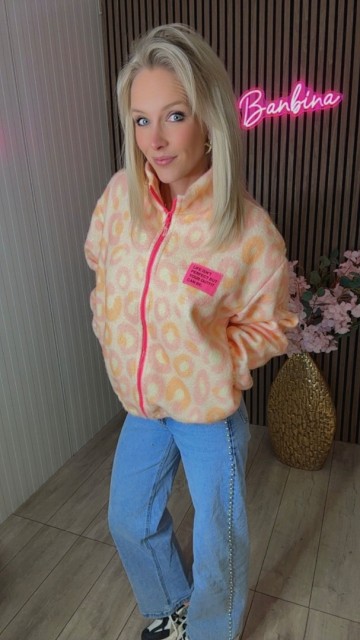 E64b697e a4f5 4871 8edf 8aa724d16a00