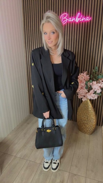 Eb7cead5 adb2 4cb5 a329 2deb56b5a0f3