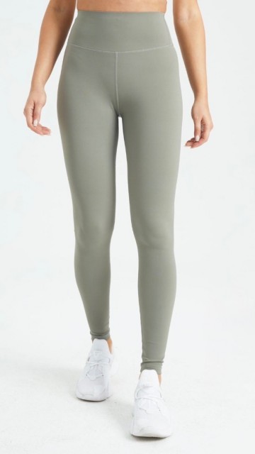 Fa43a7b2 57a8 43be 9f9f 8182f25b5564